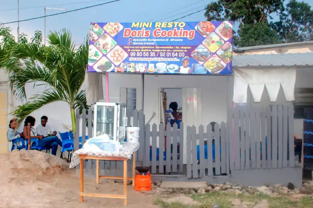 Dorcas Restaurant<br />
